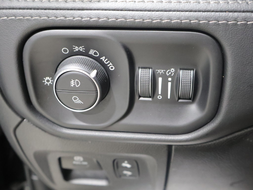 Used 2022 RAM 1500 TRX w/ TRX Level 2 Equipment Group AWD/4WD image 32