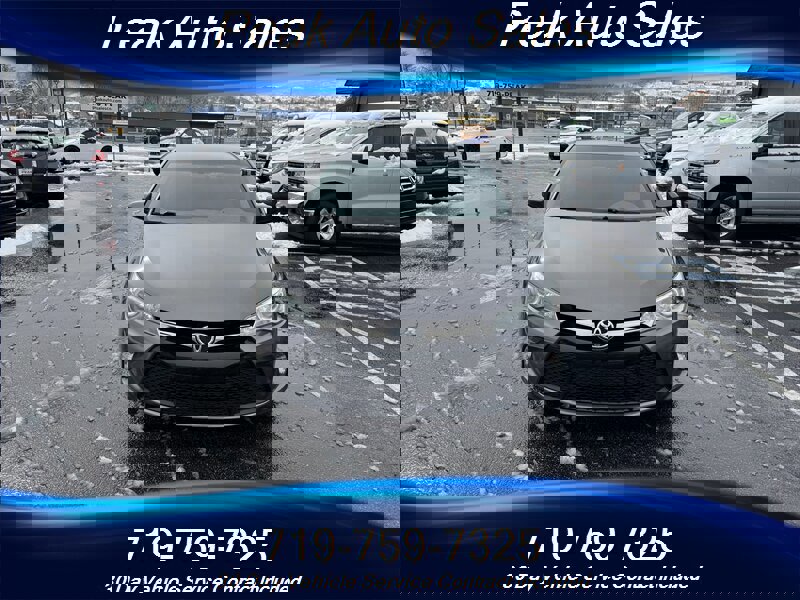 Used 2015 Toyota Camry SE image 2