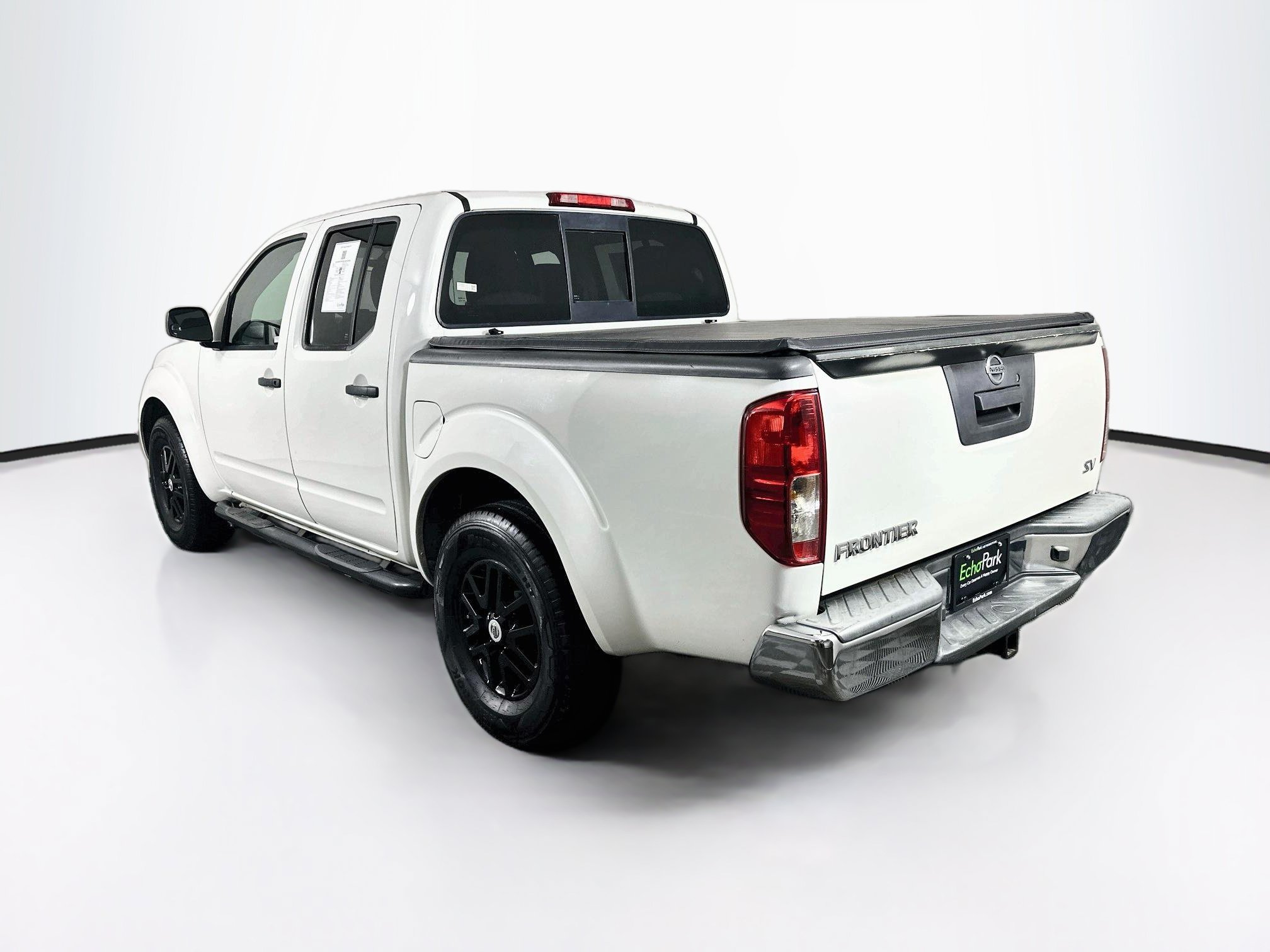 Used 2019 Nissan Frontier SV RWD image 5