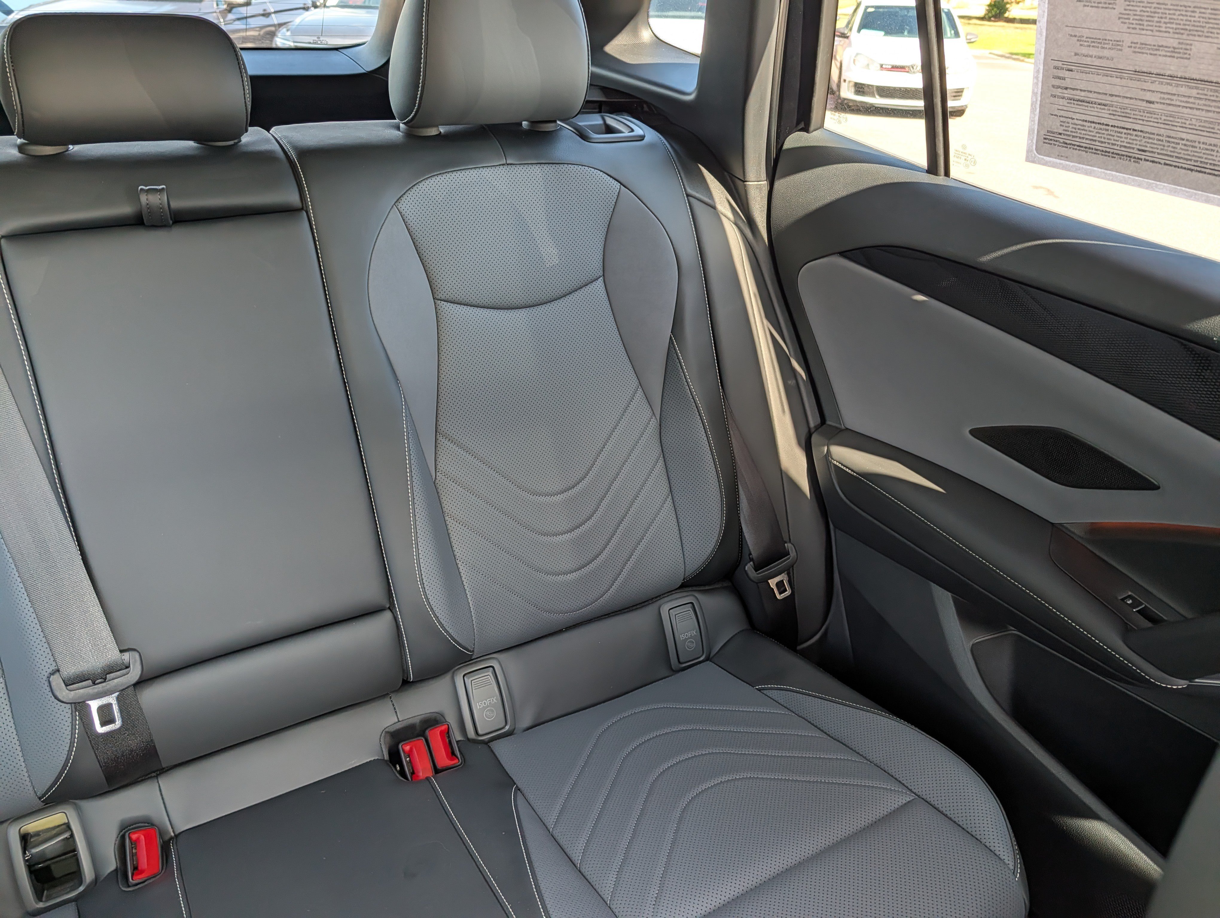 Certified 2026 Volkswagen Tiguan SE R-Line AWD/4WD image 14