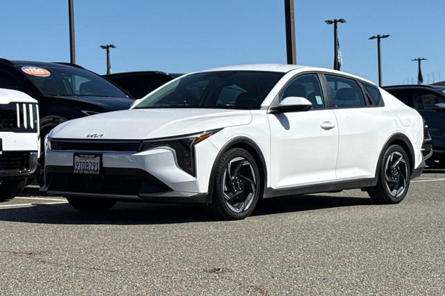 Certified 2025 Kia K4 EX FWD image 10