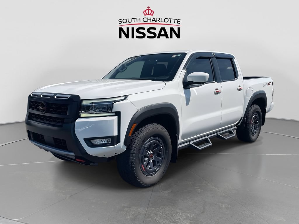 Used 2025 Nissan Frontier PRO-4X w/ Pro Premium Package AWD/4WD image 3