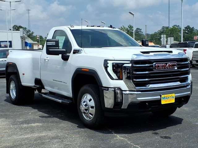 New 2026 GMC Sierra 3500 SLE AWD/4WD image 3