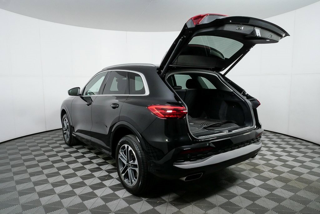 Certified 2025 Audi Q5 Premium w/ Convenience Package image 32