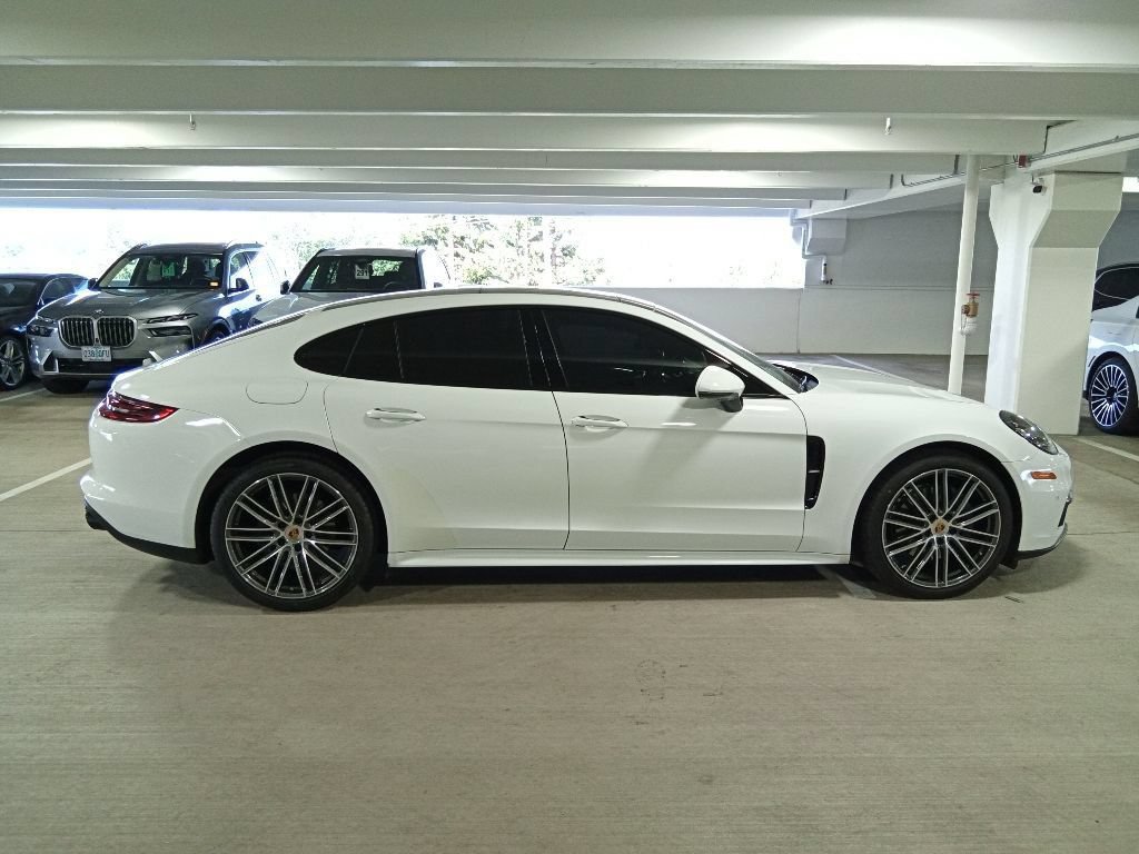 Used 2018 Porsche Panamera 4S AWD/4WD image 4