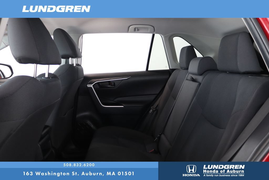 Used 2019 Toyota RAV4 LE w/ All Weather Liner Package AWD/4WD image 13