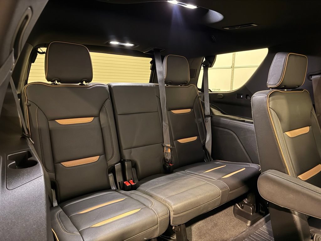 Used 2024 GMC Yukon AT4 w/ AT4 Premium Plus Package AWD/4WD image 41