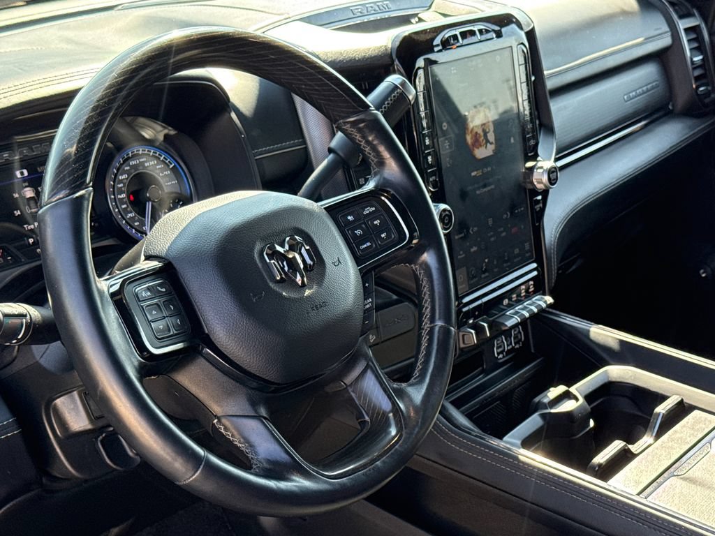 Used 2022 RAM 2500 Limited AWD/4WD image 17