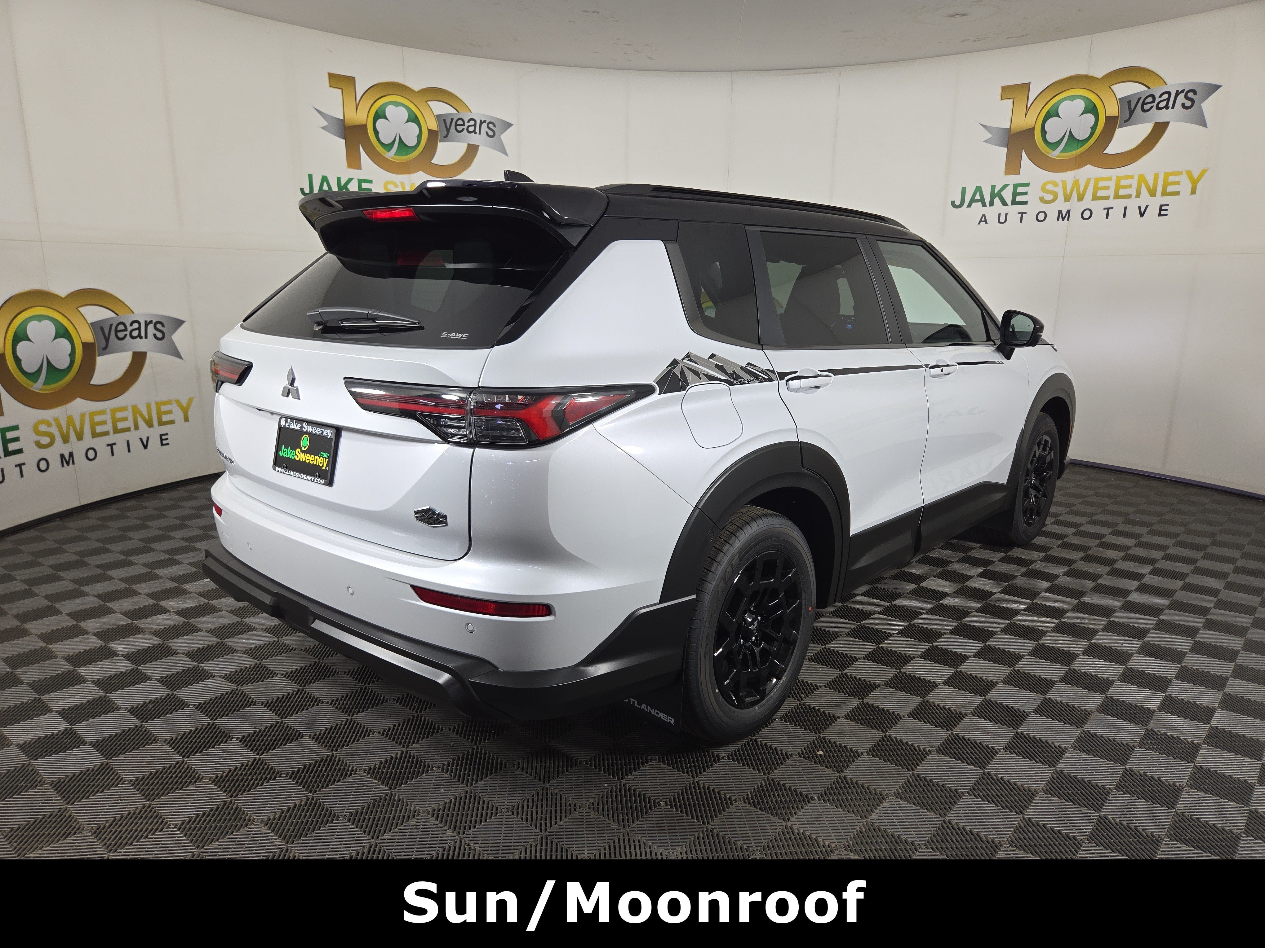 New 2026 Mitsubishi Outlander AWD image 7