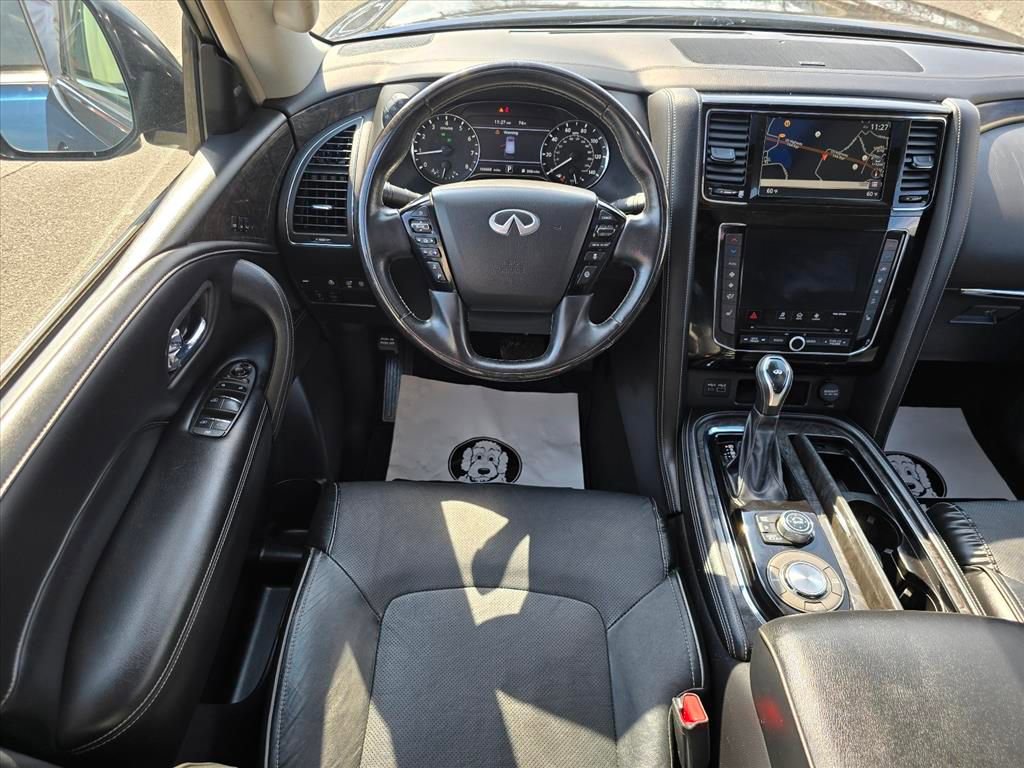 Used 2021 INFINITI QX80 Luxe image 3