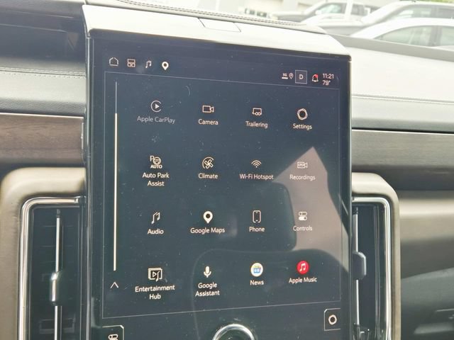 Used 2025 GMC Yukon Denali Ultimate AWD/4WD image 26