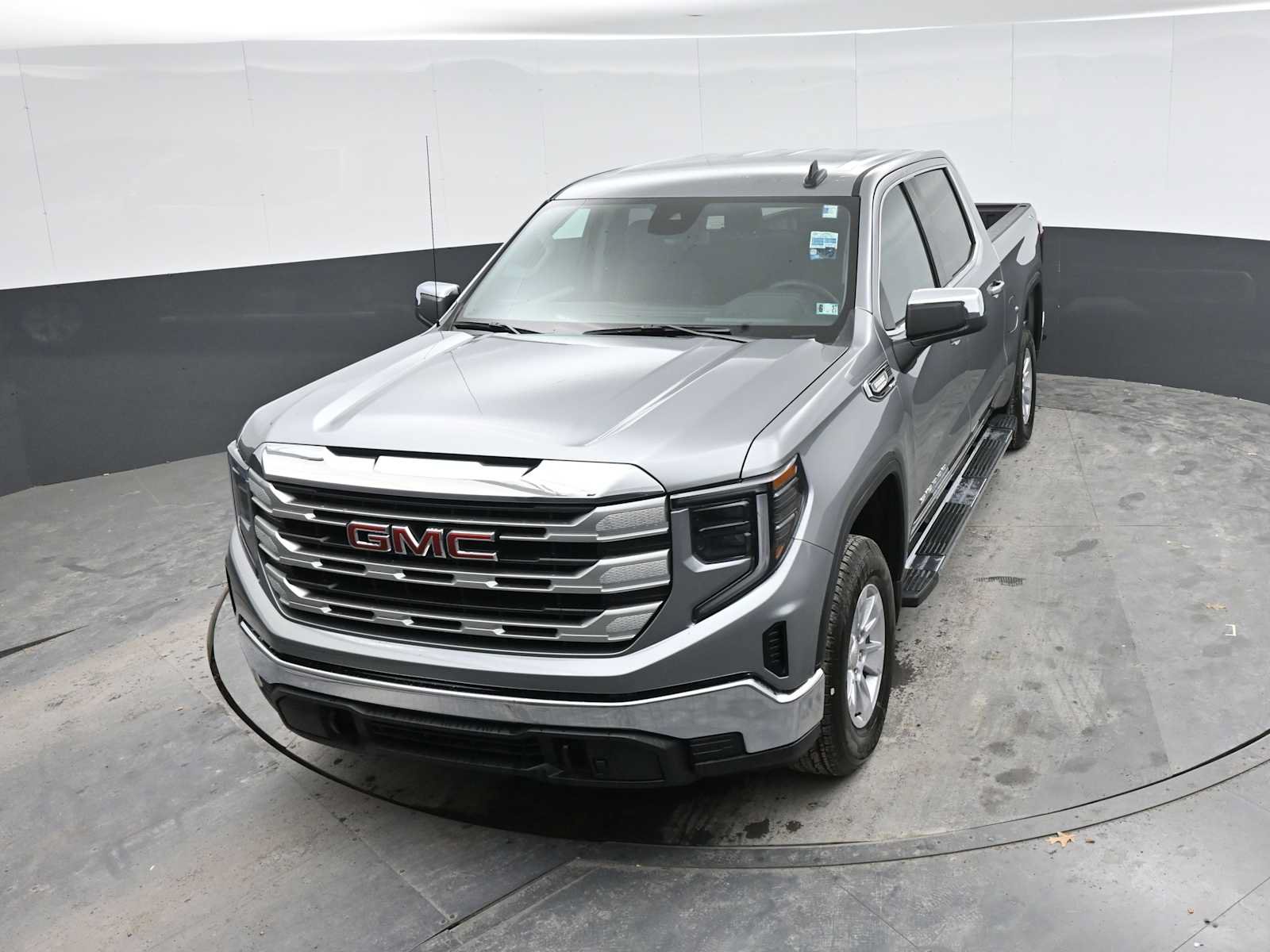 New 2026 GMC Sierra 1500 SLE AWD/4WD image 30