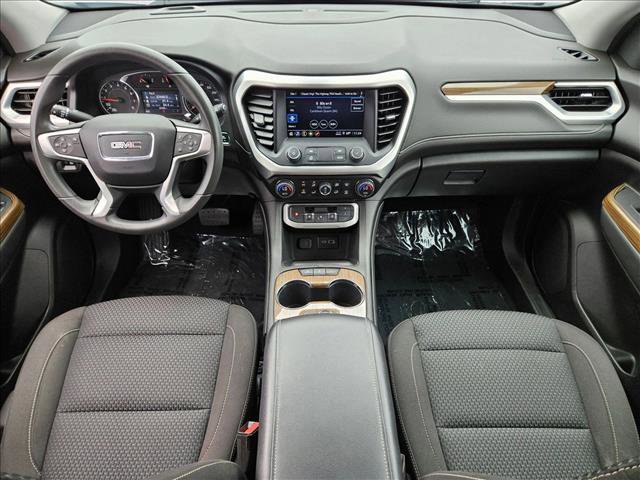Used 2023 GMC Acadia SLE image 21