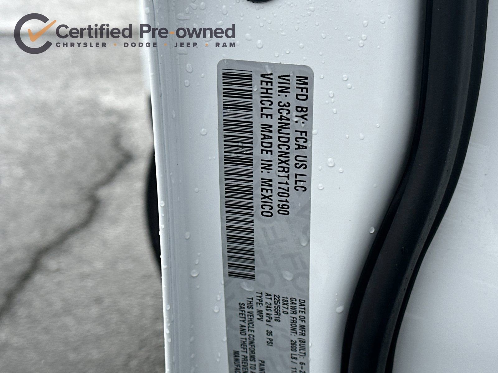 Used 2024 Jeep Compass Limited image 30