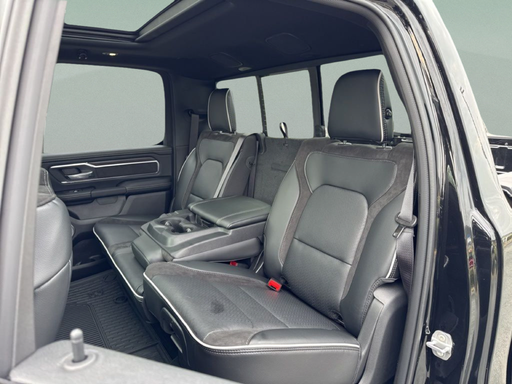 New 2026 RAM 1500 Laramie w/ Night Edition AWD/4WD image 11
