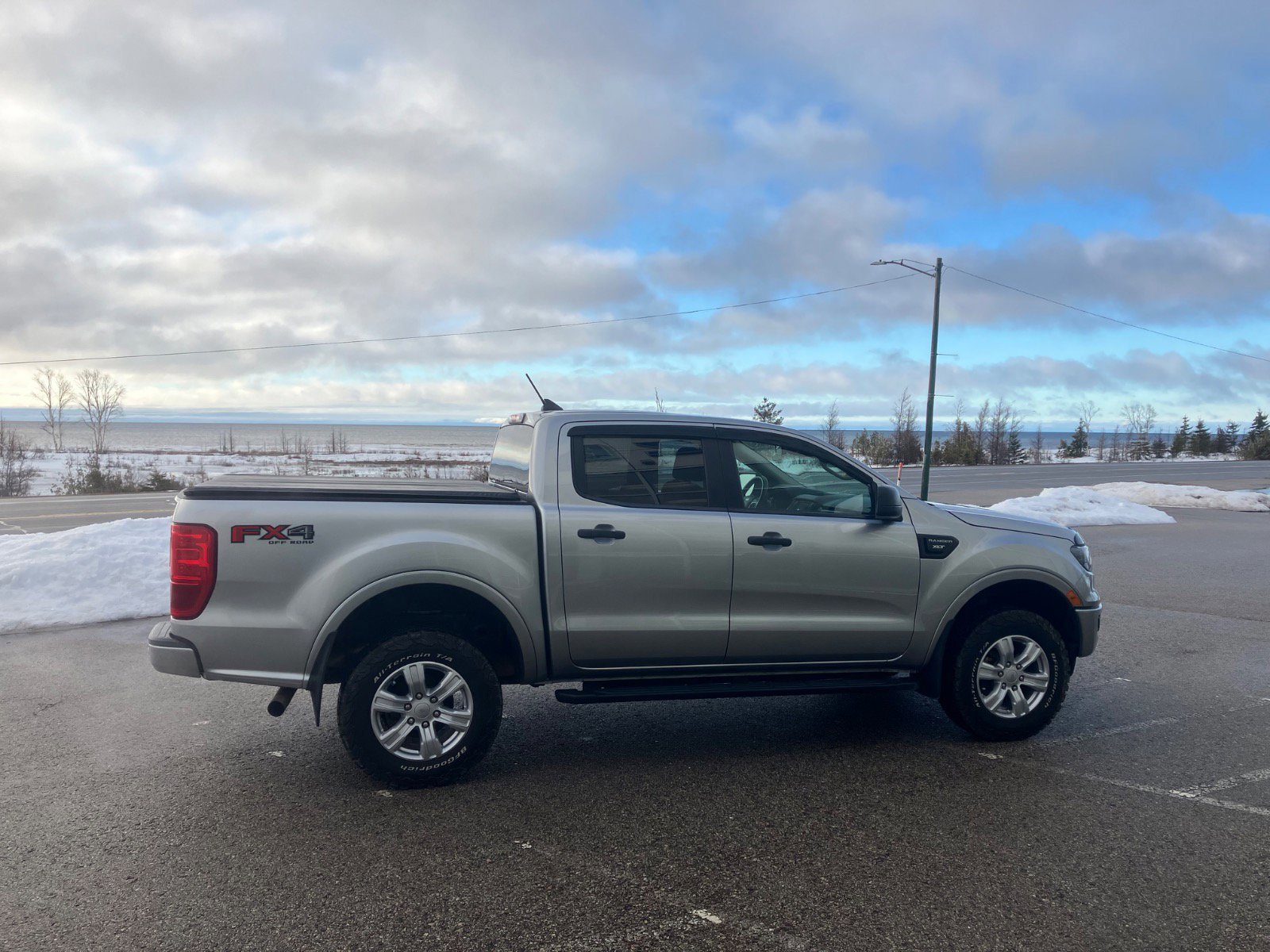 Used 2021 Ford Ranger XLT w/ FX4 Off-Road Package image 5