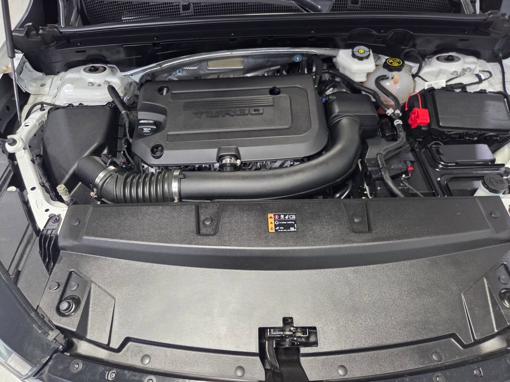 Used 2023 Buick Envision Essence w/ Sport Touring Package AWD/4WD image 28