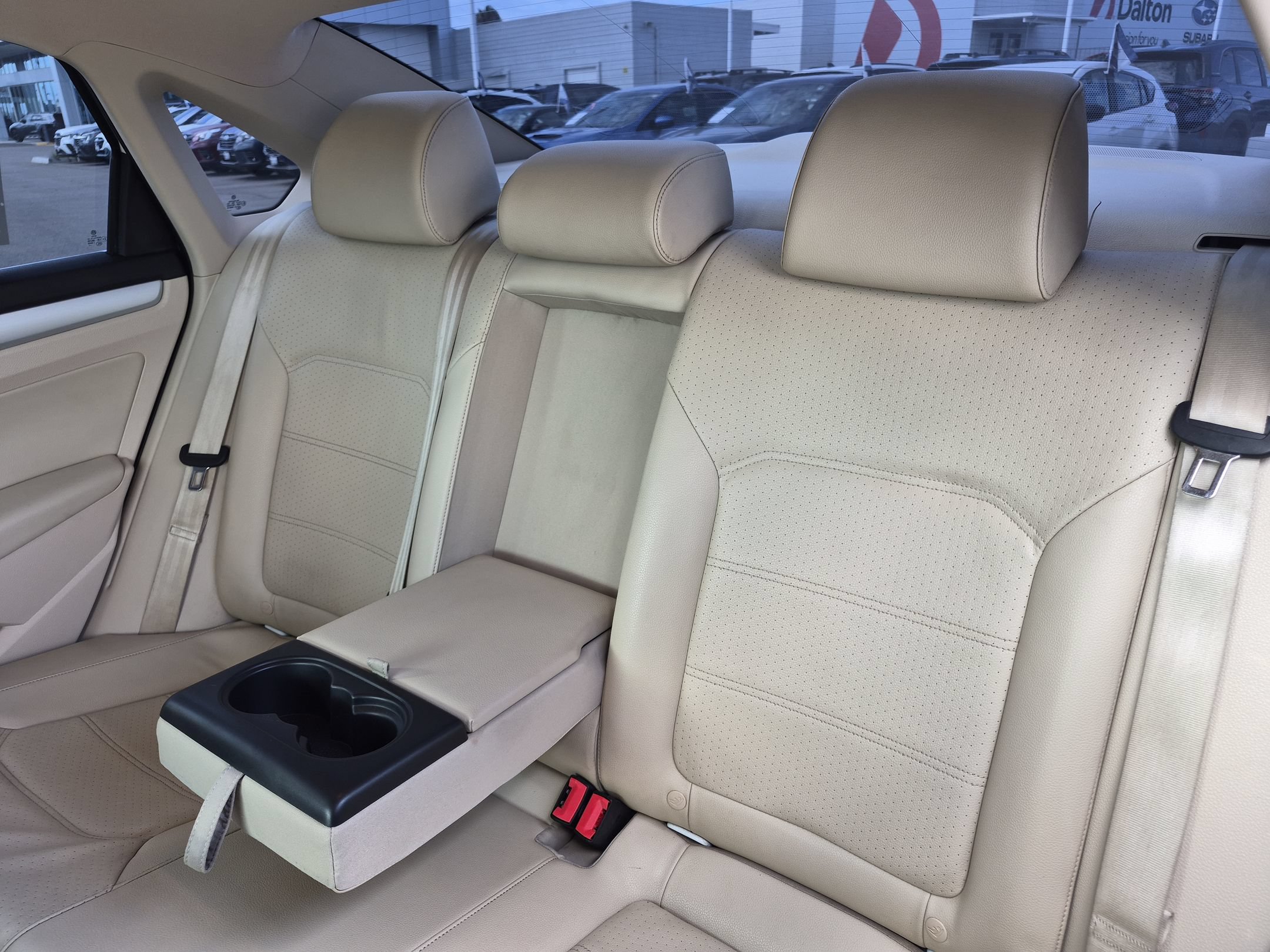 Used 2012 Volkswagen Passat 2.5 SE FWD image 16