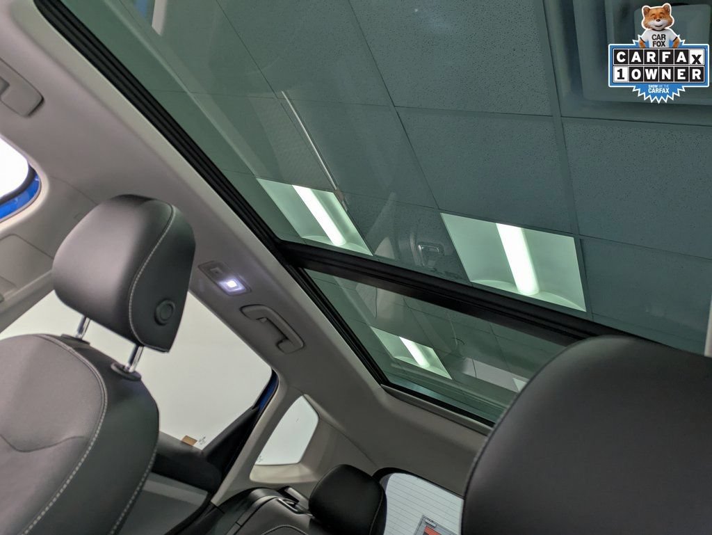 Used 2022 Volkswagen Taos SE FWD image 25