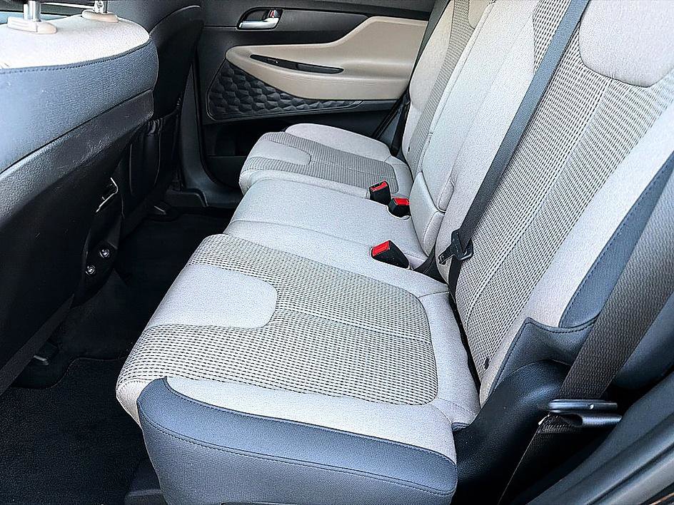 Certified 2023 Hyundai Santa Fe SE w/ Cargo Package image 7