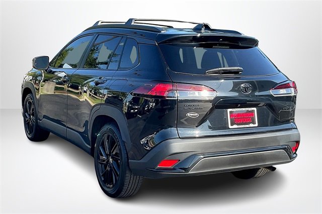 Used 2024 Toyota Corolla Cross AWD Hybrid w/ Moonroof Package image 12