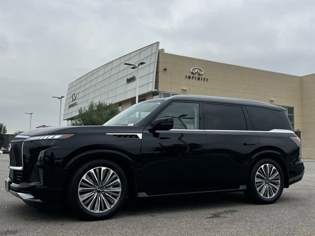 New 2026 INFINITI QX80 Luxe RWD image 2