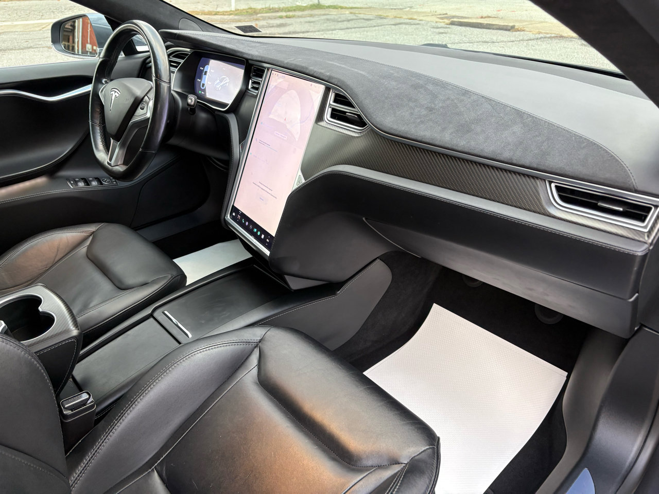 Used 2016 Tesla Model S 75D image 26