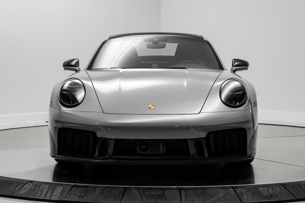 Used 2026 Porsche 911 Carrera GTS RWD image 4