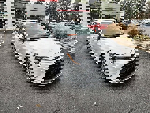 New 2026 Toyota Corolla LE image 2