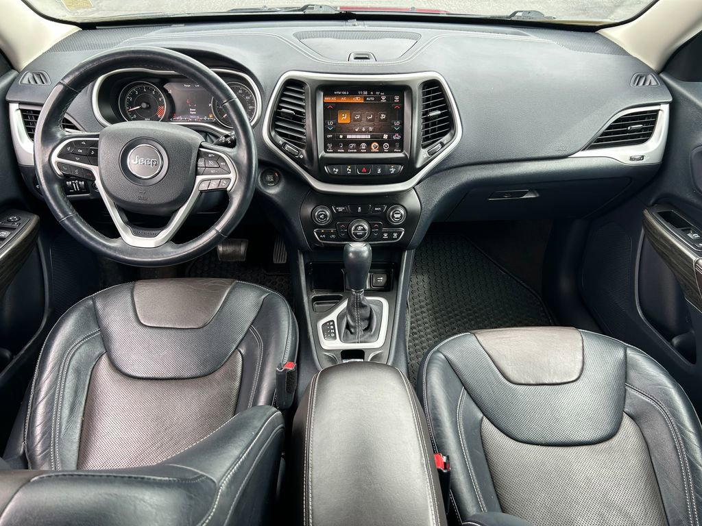 Used 2014 Jeep Cherokee Limited w/ Technology Group FWD image 31