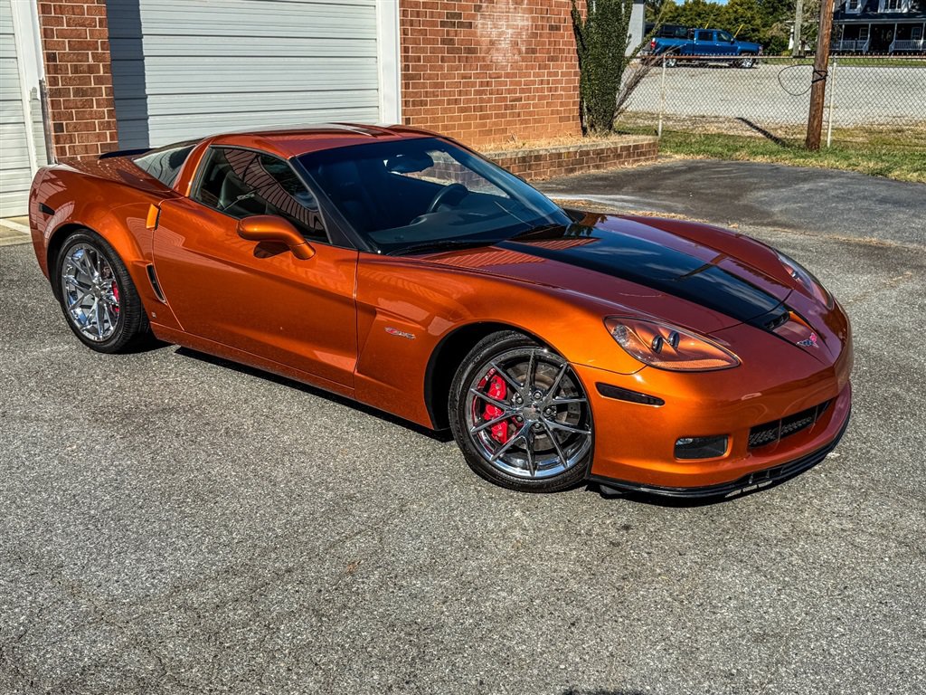 Used 2009 Chevrolet Corvette Z06 w/ Preferred Equipment Group RWD image 25