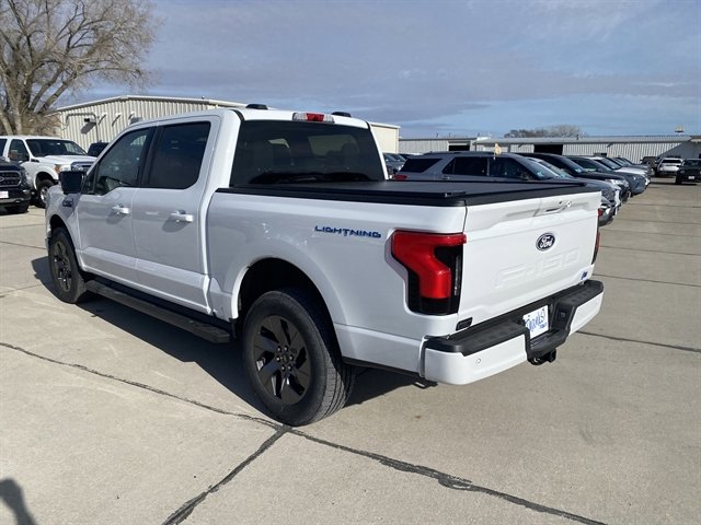 Used 2024 Ford F150 Lightning Flash image 13