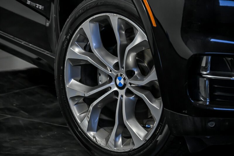 Used 2018 BMW X5 sDrive35i RWD image 3