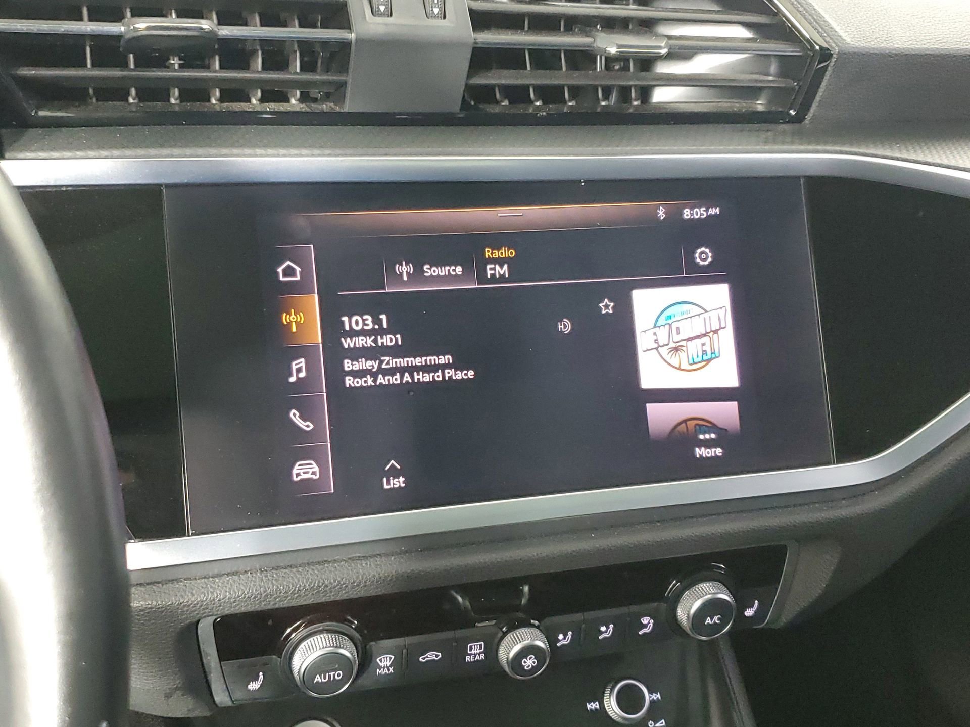 Used 2020 Audi Q3 2.0T Premium w/ Convenience Package image 38