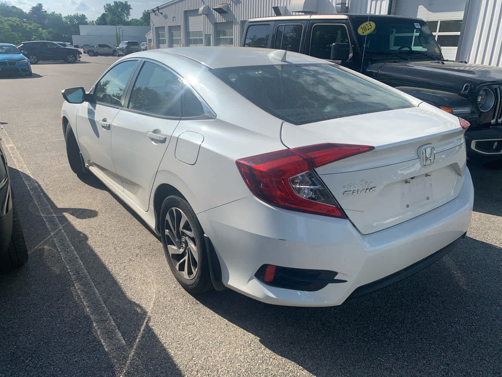 Used 2017 Honda Civic EX image 4