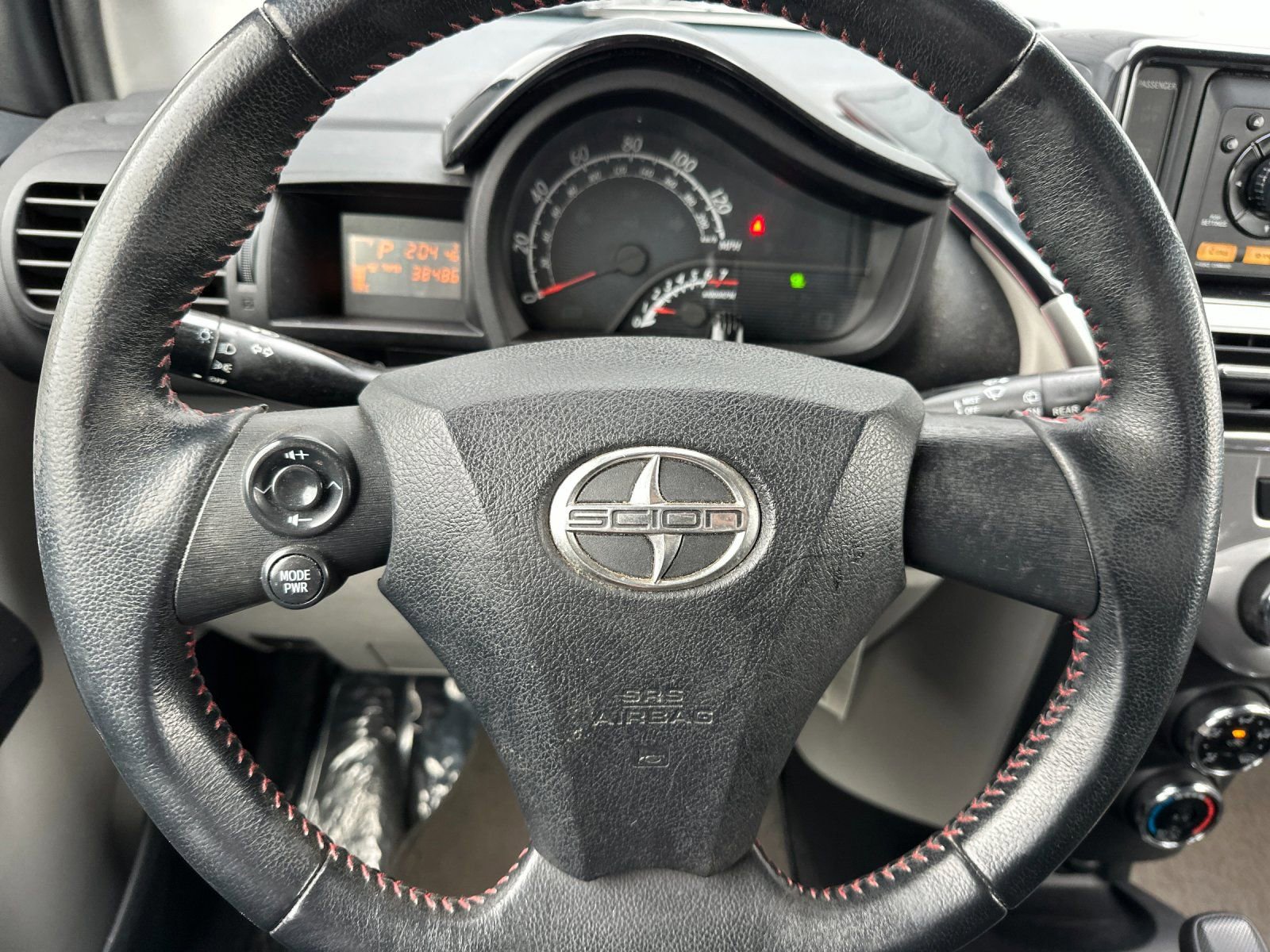 Used 2013 Scion iQ image 21