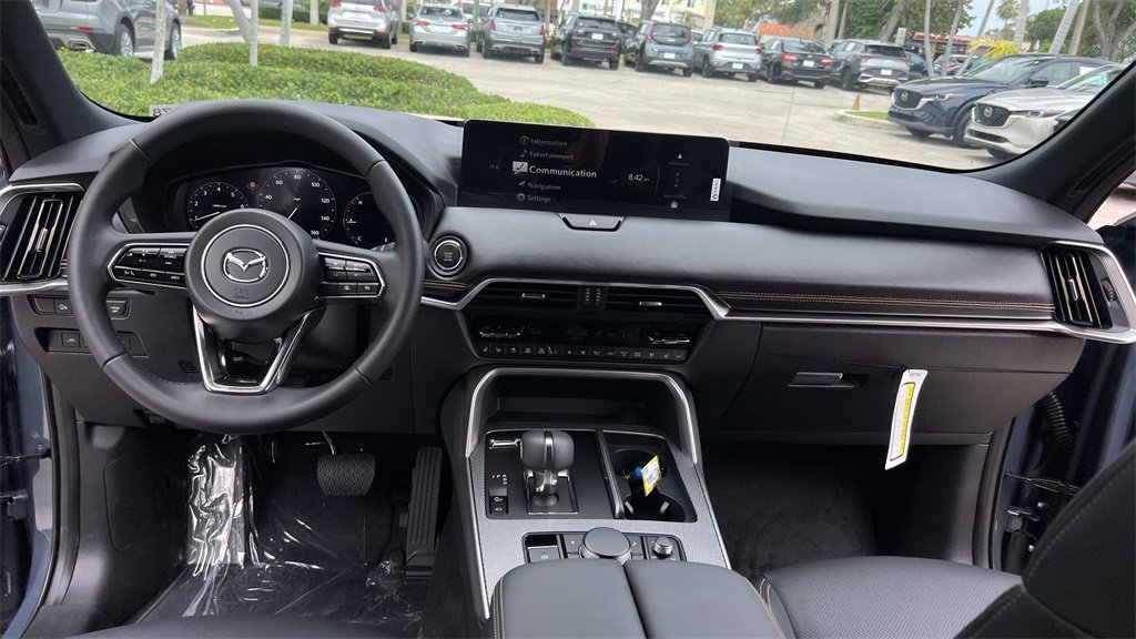 New 2025 MAZDA CX-70 3.3 Turbo w/ Premium Plus Pkg image 37