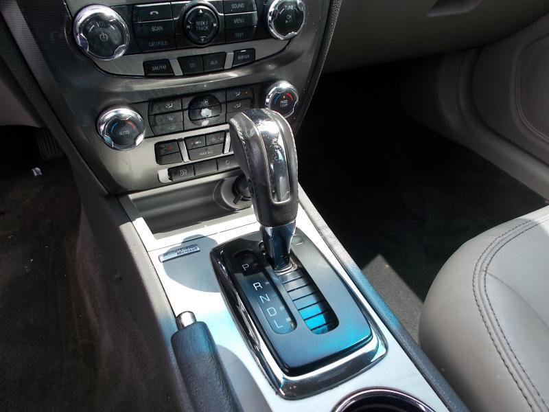 Used 2012 Ford Fusion SEL FWD image 30