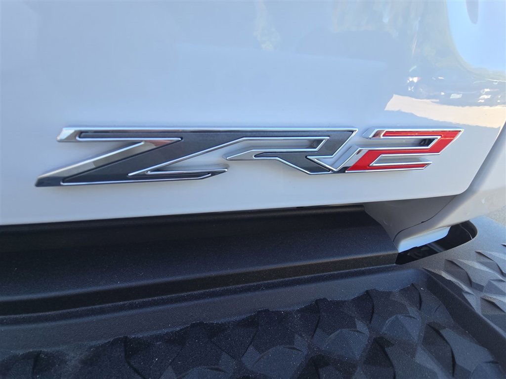 New 2026 Chevrolet Colorado ZR2 image 31