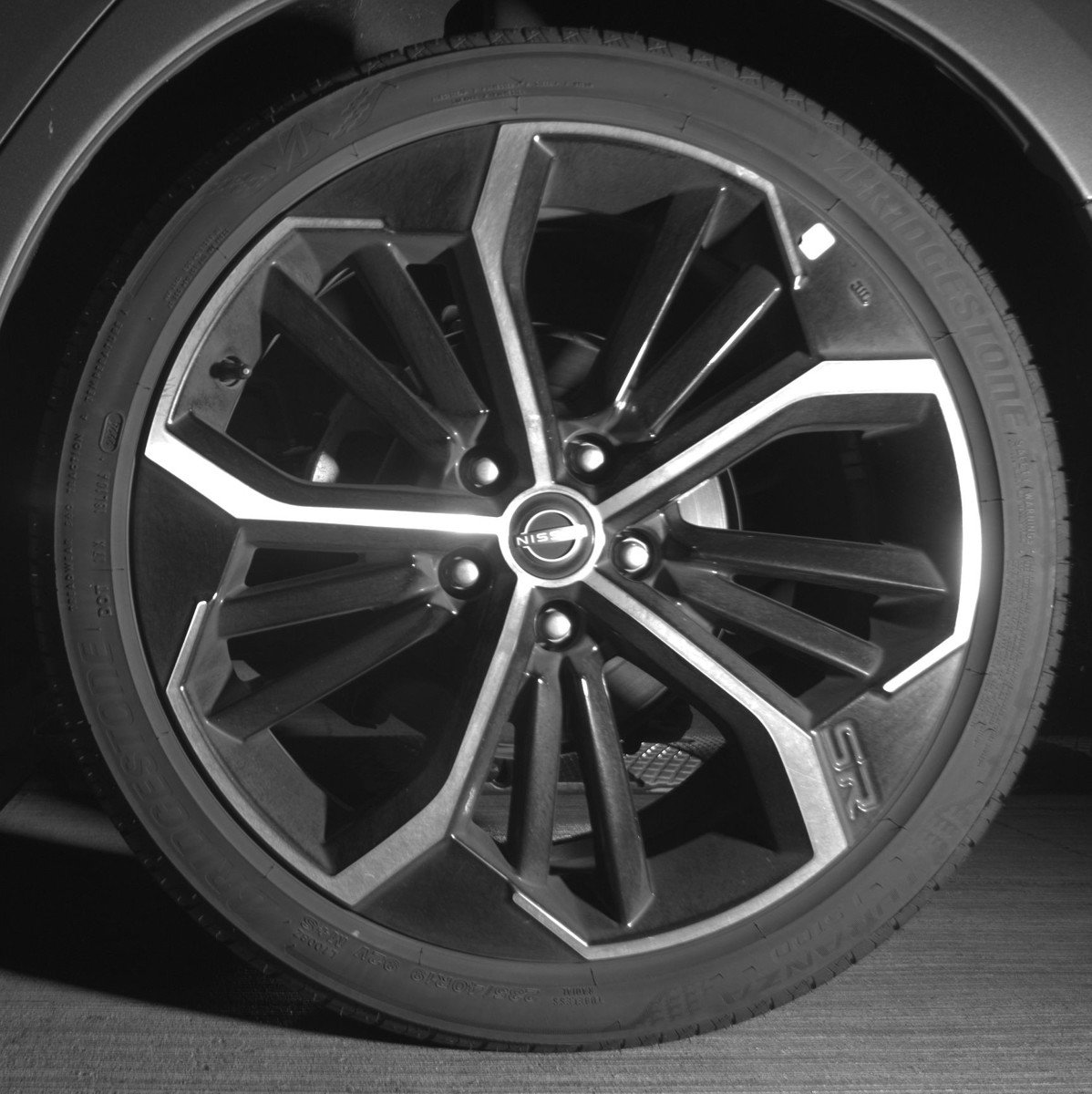 Used 2025 Nissan Altima 2.5 SR image 14