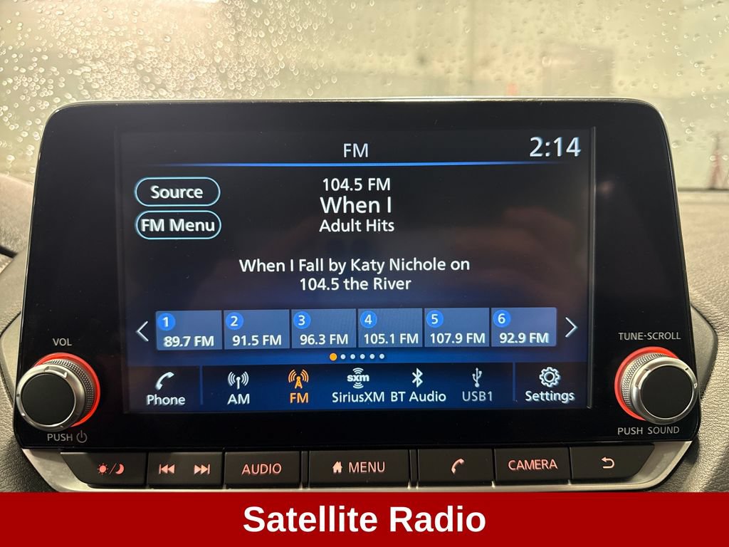 Used 2025 Nissan Sentra SV FWD image 11