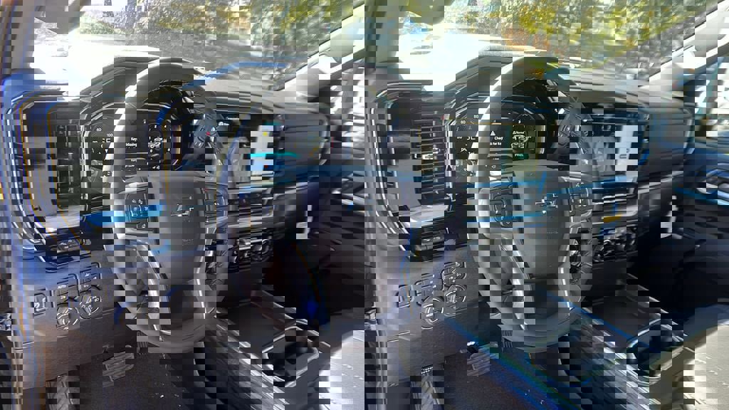 New 2026 Chevrolet Silverado 3500 LTZ w/ LTZ Plus Package image 19