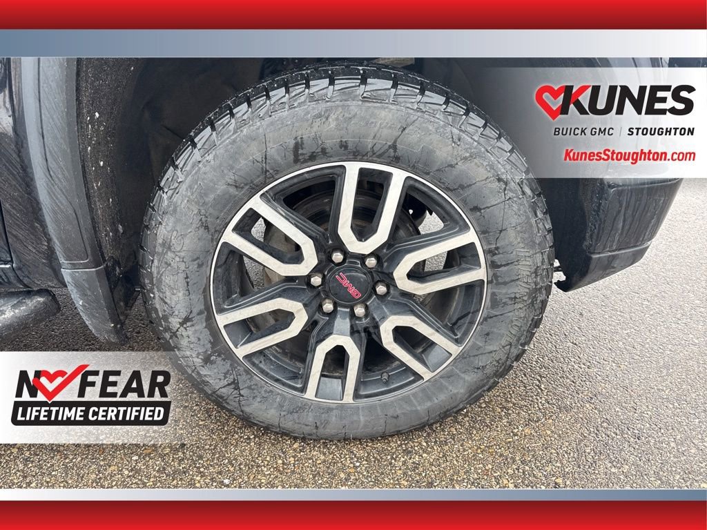 Used 2023 GMC Sierra 1500 AT4 w/ Technology Package image 15