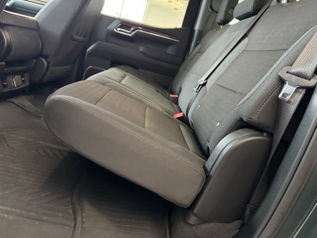 Used 2025 Chevrolet Silverado 1500 LT image 10