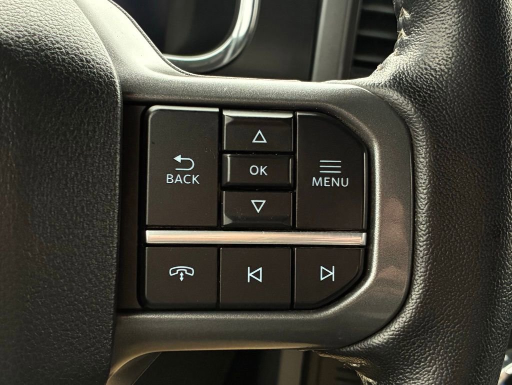 Used 2022 Ford F150 Lightning XLT image 13