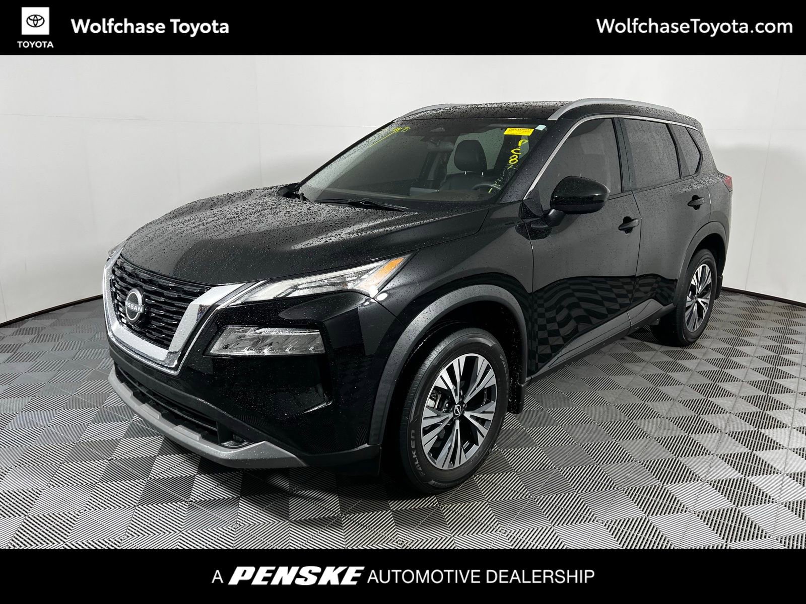 Used 2023 Nissan Rogue SV w/ SV Premium B Package