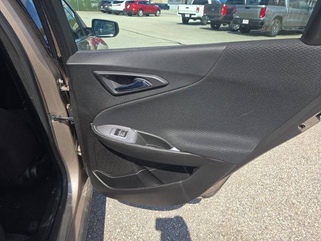 Used 2024 Chevrolet Malibu LS FWD image 23