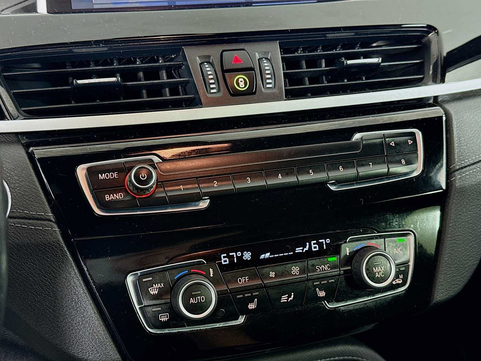 Used 2020 BMW X1 xDrive28i AWD/4WD image 16