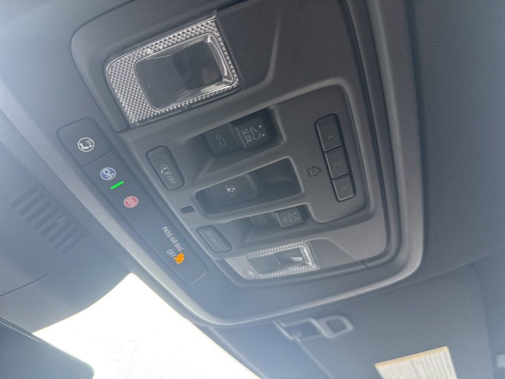 Used 2023 GMC Sierra 1500 AT4 w/ Technology Package image 37