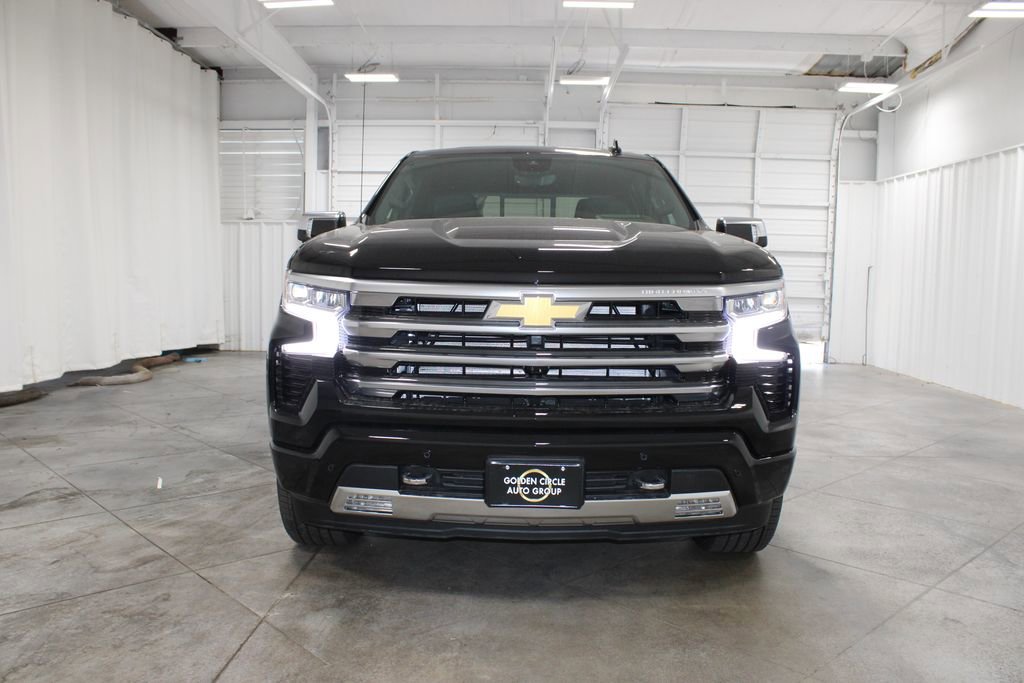 New 2026 Chevrolet Silverado 1500 High Country w/ High Country Premium Package image 3